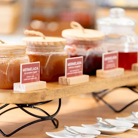 Port Salins By Pierre & ホテル 4*