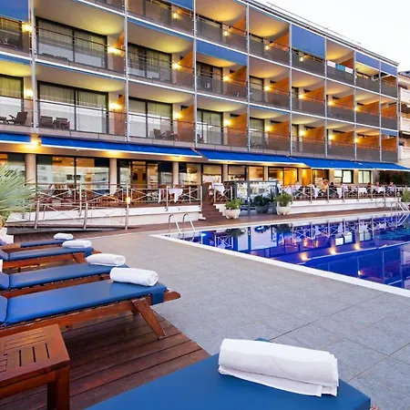 Hotel Port Salins By Pierre &
