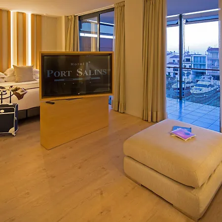فندق Port Salins By Pierre & 4*