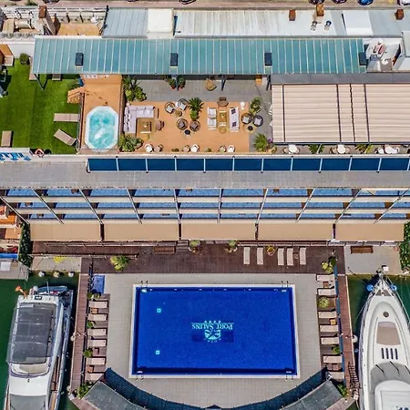 Port Salins By Pierre & Ξενοδοχείο 4*