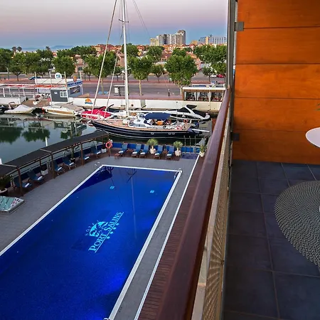 Port Salins By Pierre & Hotel