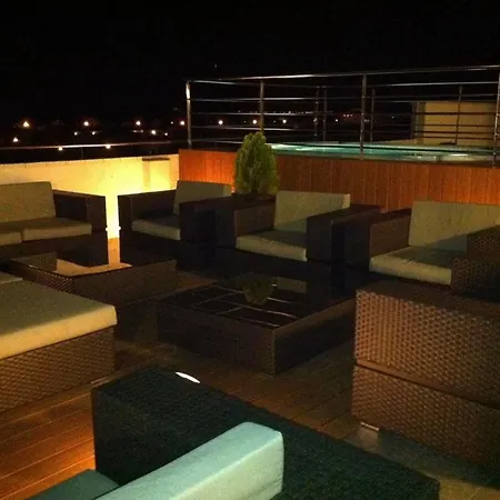 Ξενοδοχείο Port Salins By Pierre & 4*